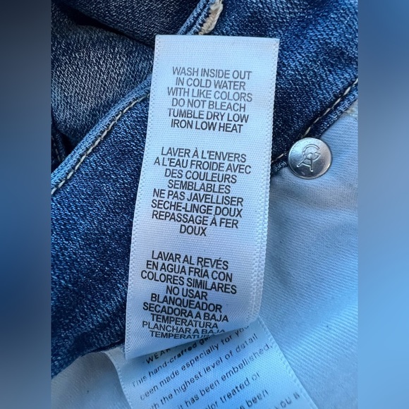 Good American Good Waist Crop Jeans Size 8/29 - Picture 11 of 12